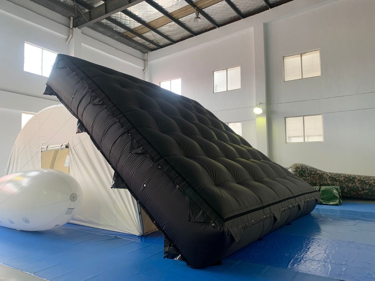 Grip Cloud Balloon 20x20ft Black Sunlight Diffusion - Image 3